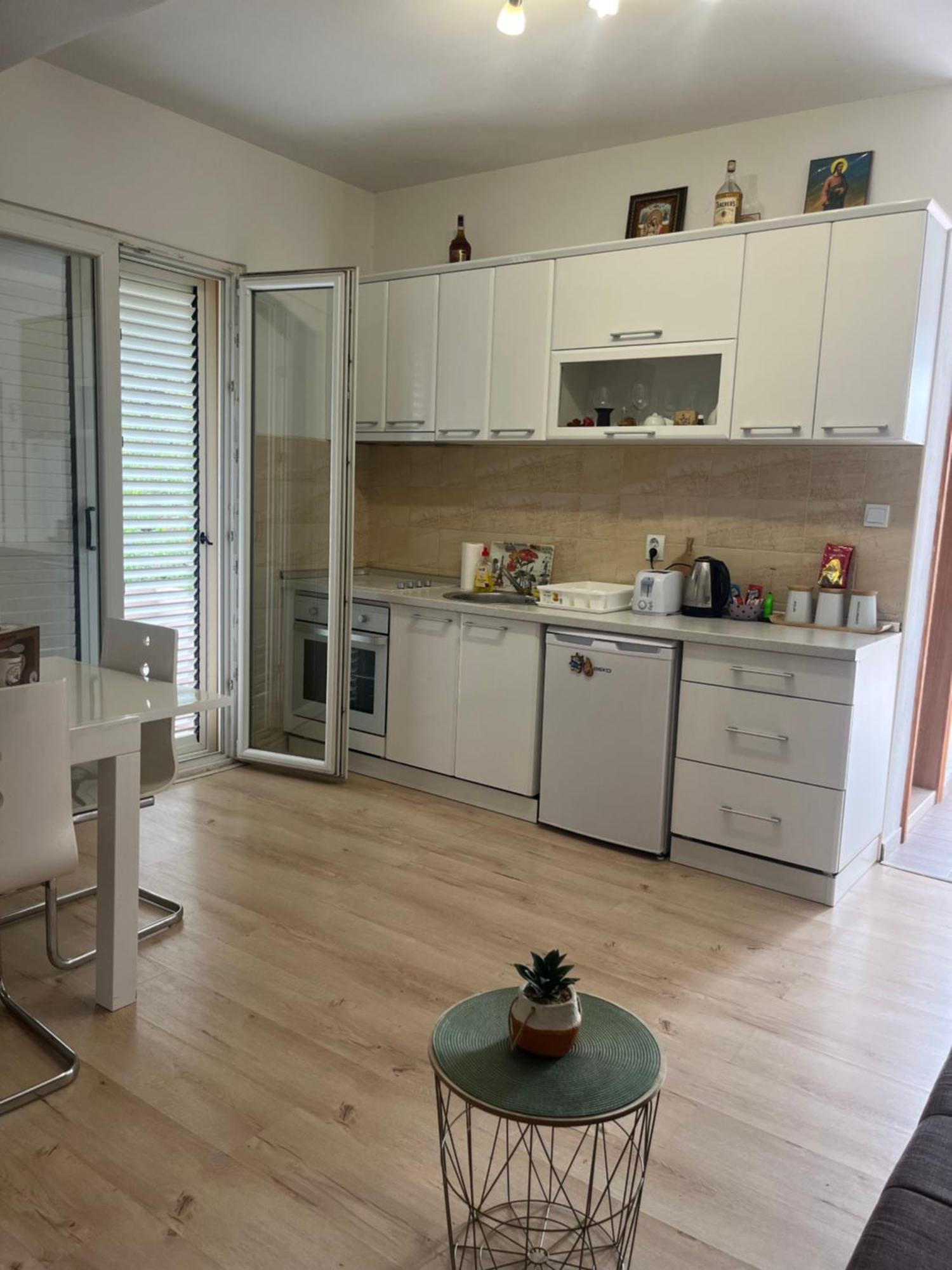 비엘라 Apartman Iskra 아파트 외부 사진